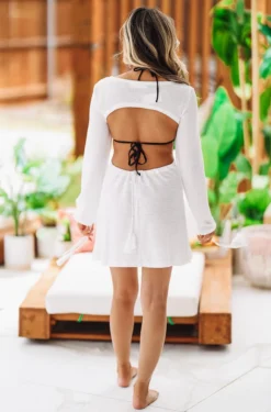 Hazel & Olive Island Time Dress/Cover Up - White