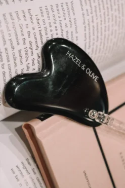 Hazel & Olive Self Care Routine Facial Sculptor - Black (FINAL SALE)