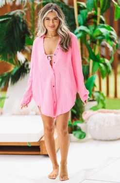 Hazel & Olive NEW ARRIVALS Sweet Nothing Coverup - Pink